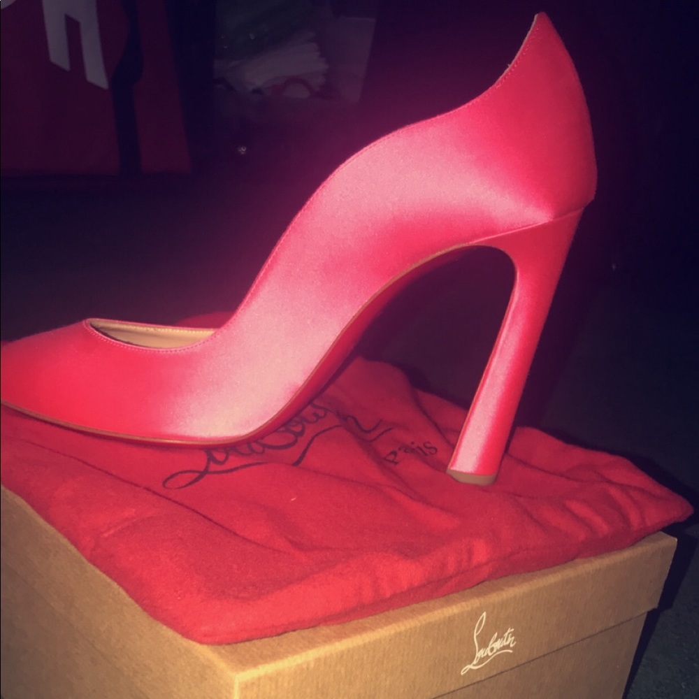 Selling these because I need one size up